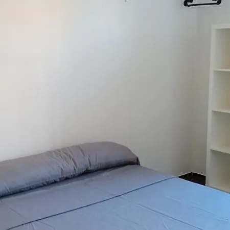 Pensionat Y Suite. Upv, Uv Y Playa