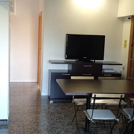 Pensionat Y Suite. Upv, Uv Y Playa Valencia